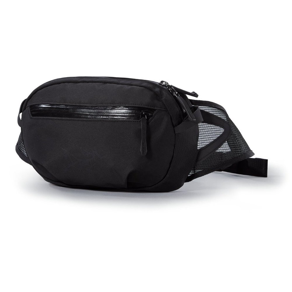 Arc'teryx Arro Waist Pack in Black - Crossbody, shoulder bag or Waist pack